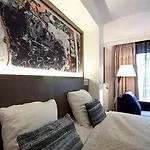 Du Bonheur 4*