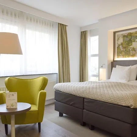 Du Bonheur Hotell 4*