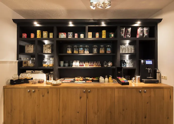 Du Bonheur Hotell Tilburg