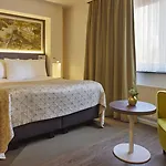 Du Bonheur 4*