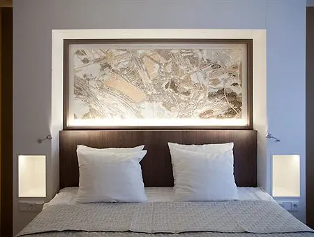 Du Bonheur Hotel 4*