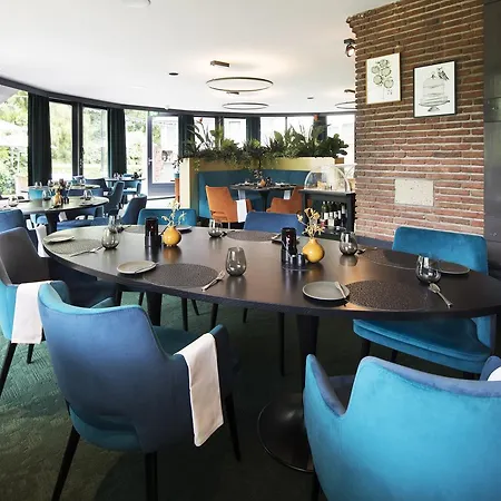 Du Bonheur 4* Tilburgo